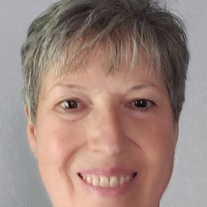 Meet your Posher, Patsy